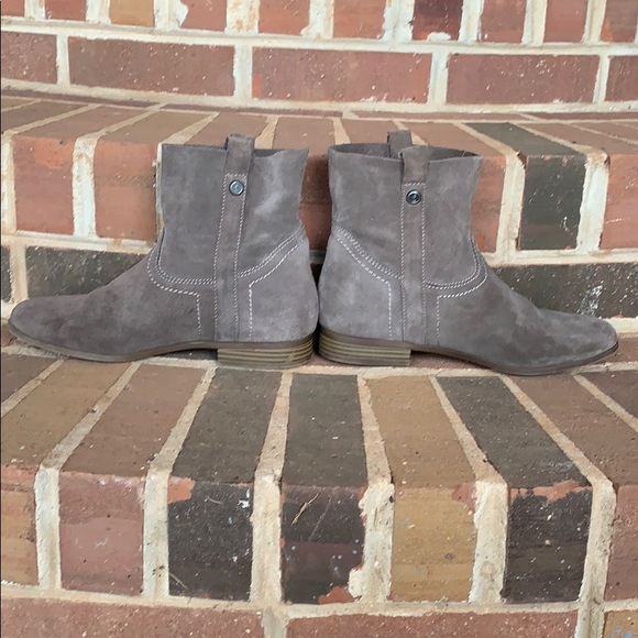 Frye & Co. Suede Booties - Picture 5 of 10